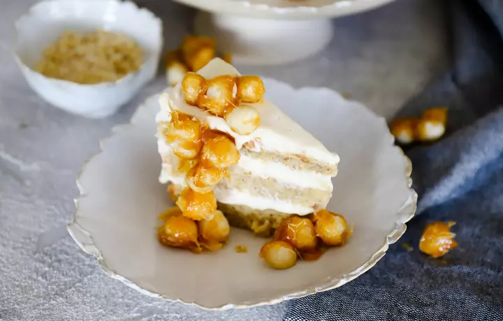 Erdnuss-Karamell-Torte